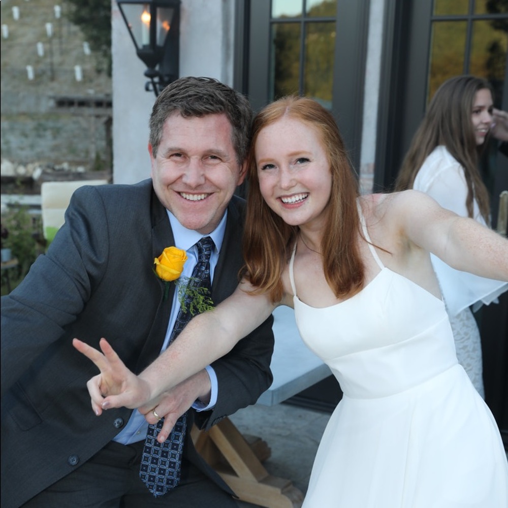 Meet your Poshers, Eddie and Caroline